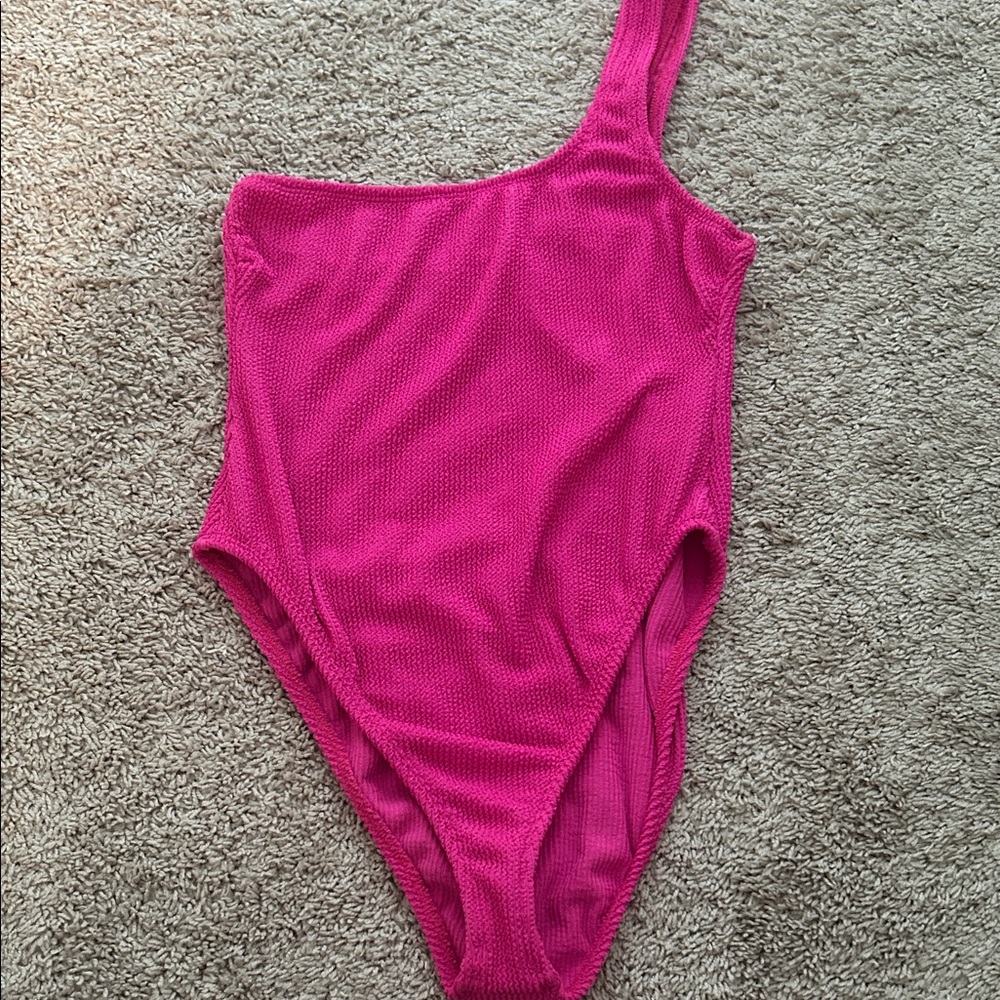 Good American Vibrant Pink Swimsuit